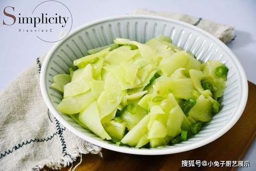 吃十月瓜的视频,视频带你领略秋季时令佳肴  第2张