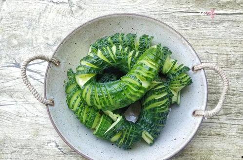 五块钱吃瓜视频,揭秘吃瓜视频背后的经济秘密  第3张