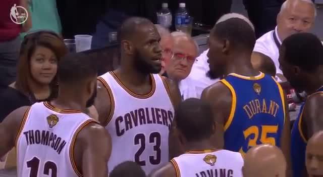 詹姆斯全明星吃瓜视频,揭秘场下趣事 第2张 詹姆斯全明星吃瓜视频,揭秘场下趣事 第2张