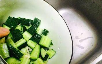 山东绿瓜怎么吃才好吃视频,山东绿瓜美味食法大揭秘  第2张