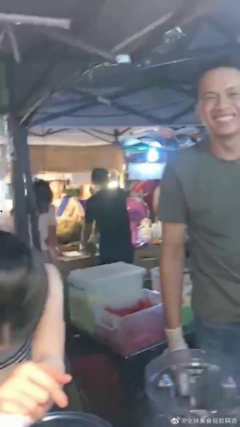 吴川吃瓜八卦新闻视频最新,揭秘最新八卦新闻背后的真相 第3张 吴川吃瓜八卦新闻视频最新,揭秘最新八卦新闻背后的真相 第3张