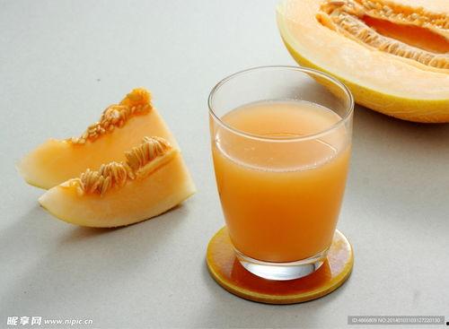 吃哈密瓜老人视频,甜蜜时光里的温馨瞬间  第3张